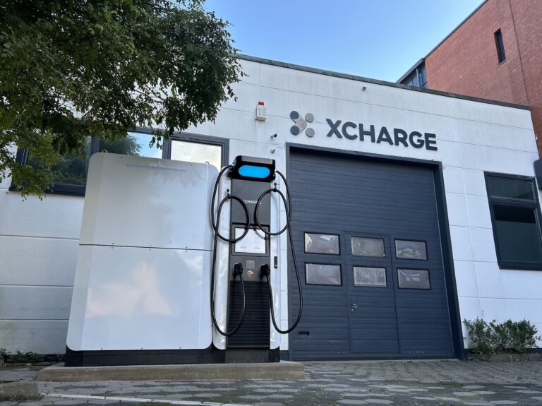 Testzentrum für E-Mobilität in Hamburg: XCharge bringt innovative Ladeinfrastruktur für Elektrofahrzeuge in Europa voran